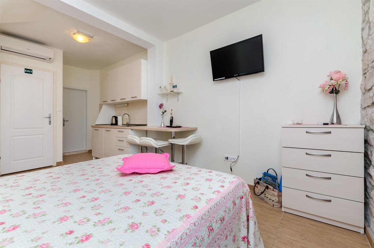 Apartments Djurdjica Povlja  Extérieur photo